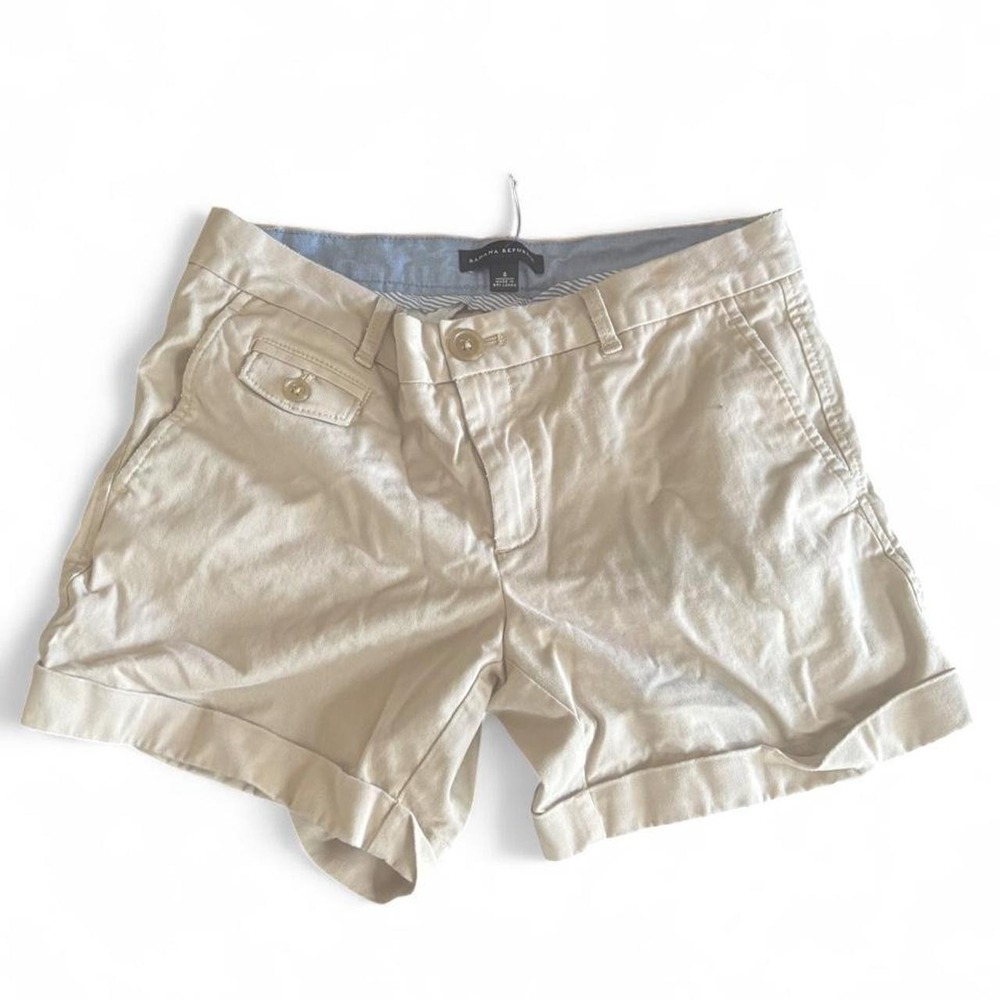 Banana Republic khaki chino shorts, women's size 4